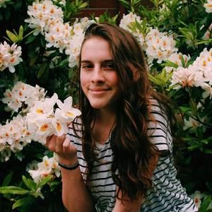 Meet your Posher, Julie